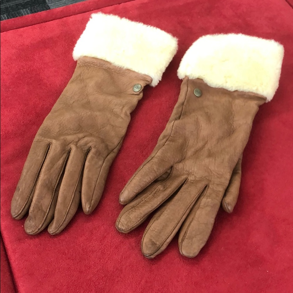 Ugg - leather gloves - Picture 1 of 7